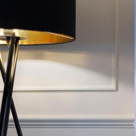 In The Heart Of Chester, Historical & Stylish Bagian luar foto